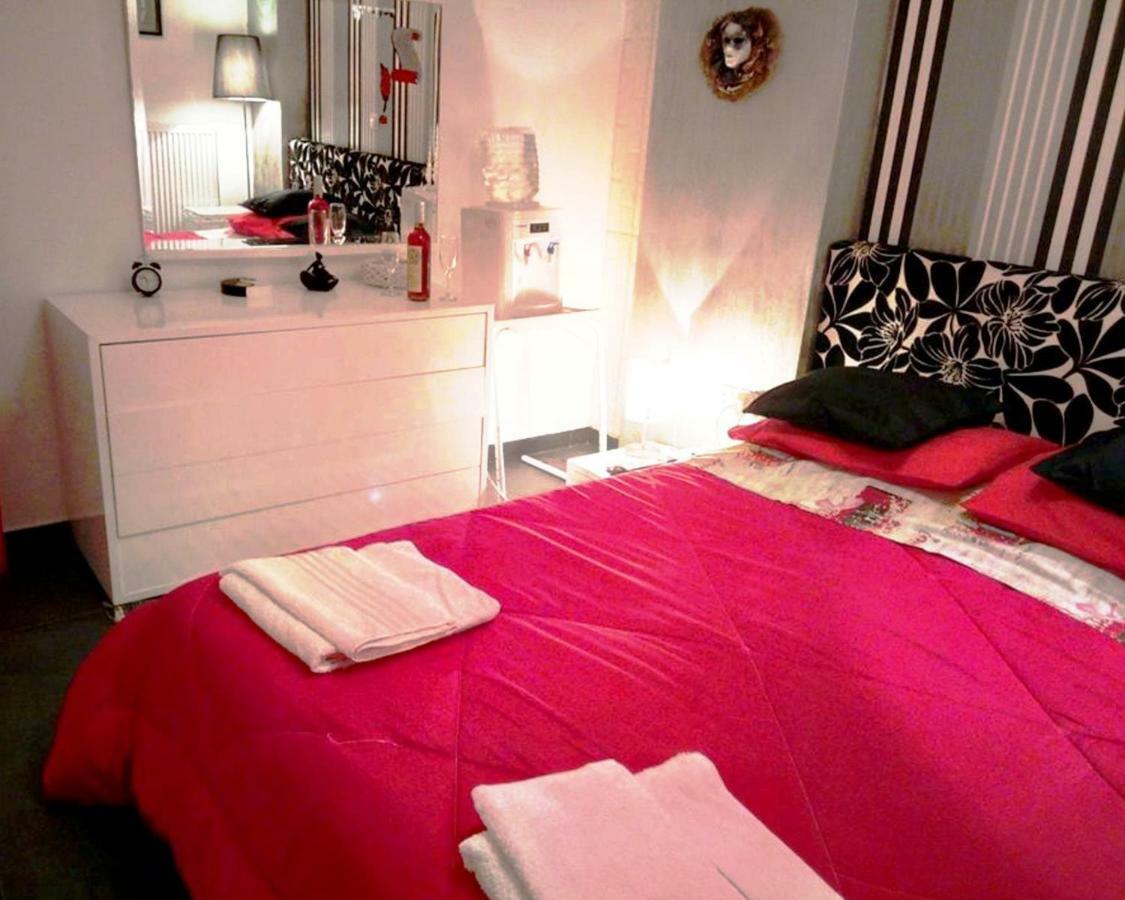 Greek Hospitality 2 Apartment Athens Ngoại thất bức ảnh