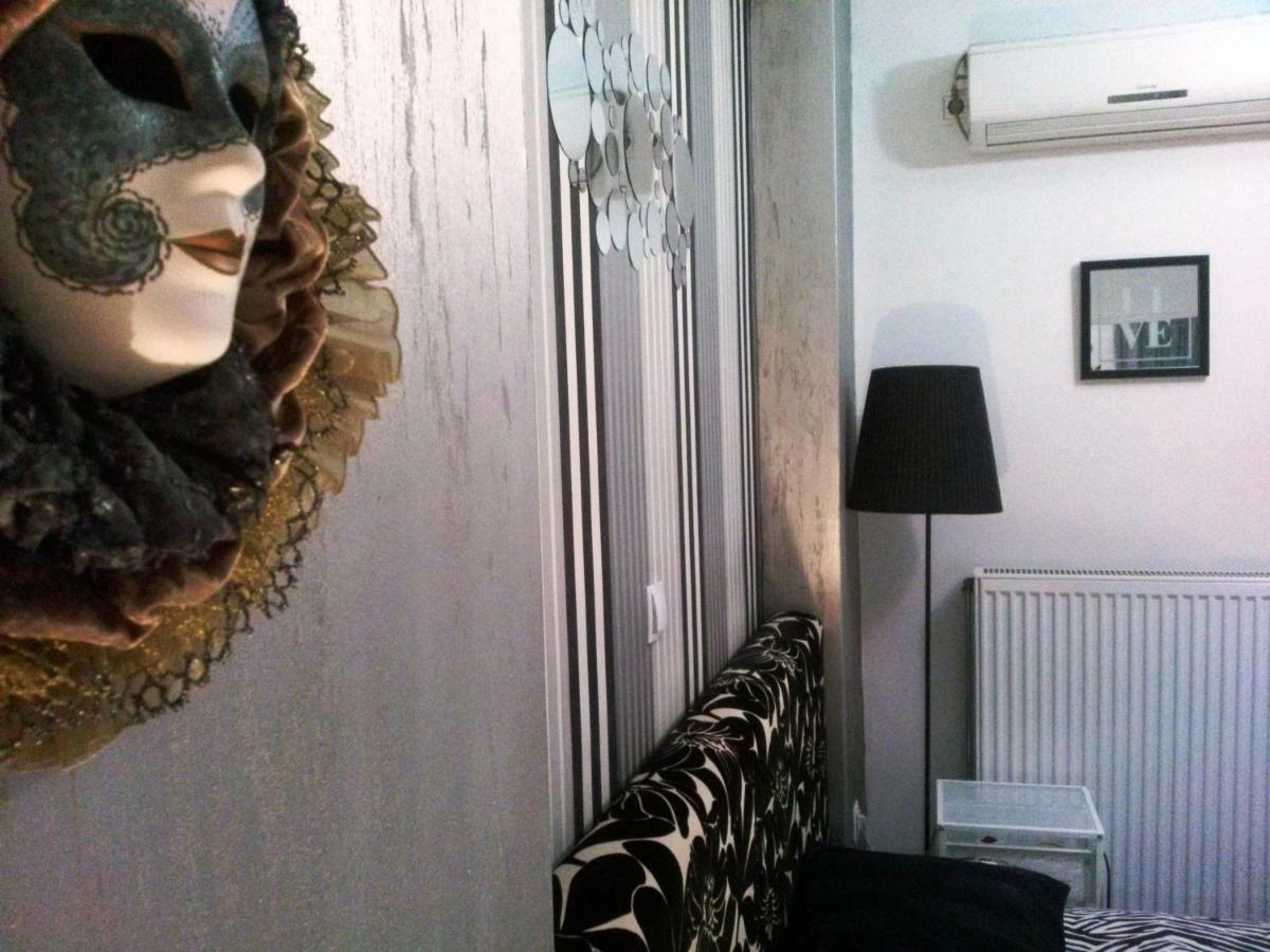 Greek Hospitality 2 Apartment Athens Ngoại thất bức ảnh