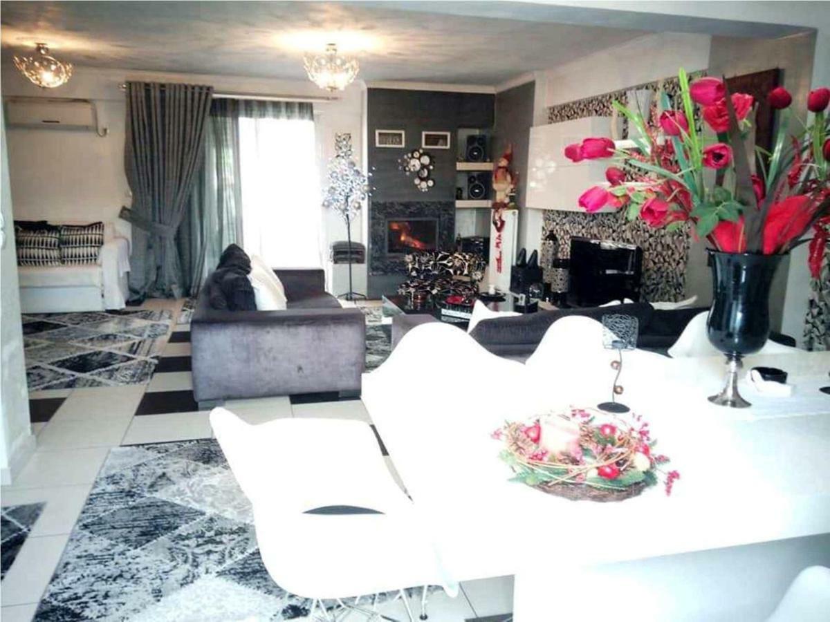 Greek Hospitality 2 Apartment Athens Ngoại thất bức ảnh