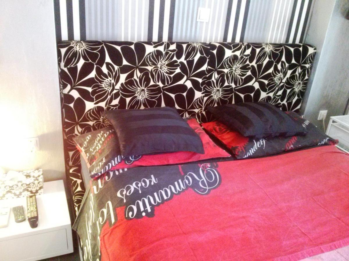 Greek Hospitality 2 Apartment Athens Ngoại thất bức ảnh
